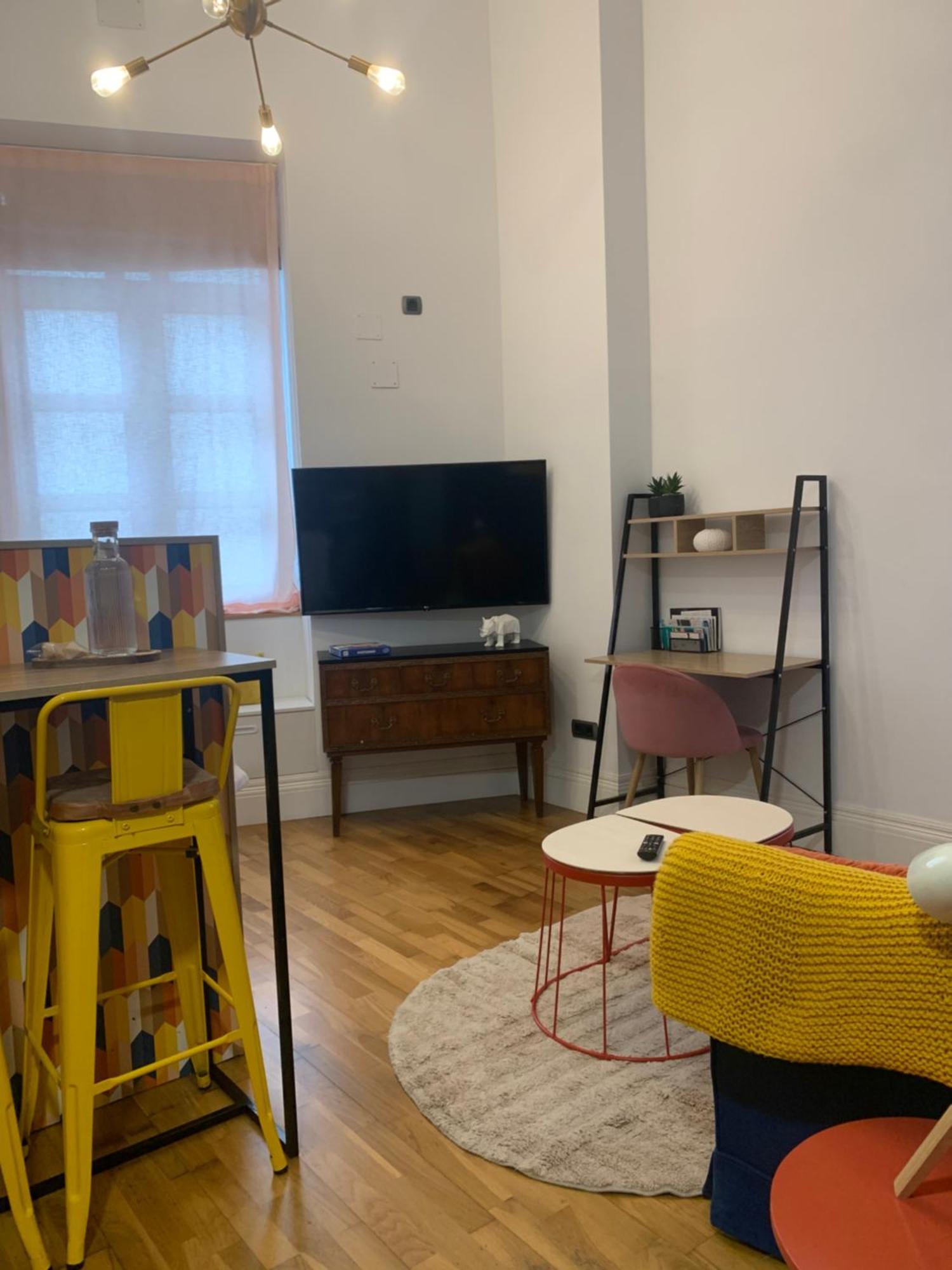 ויגו Labarta Estudio En Puerta Del Sol Con Parking מראה חיצוני תמונה